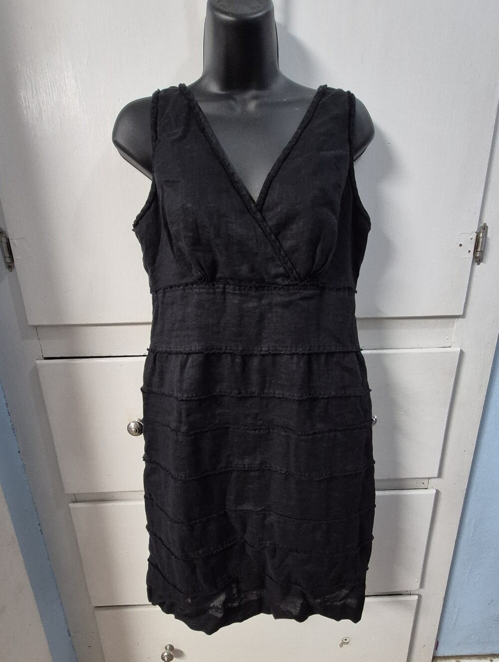 Talbots Womens 10 Black Linen Tiered Sheath Dress V-Neck Sleeveless Frayed Trim